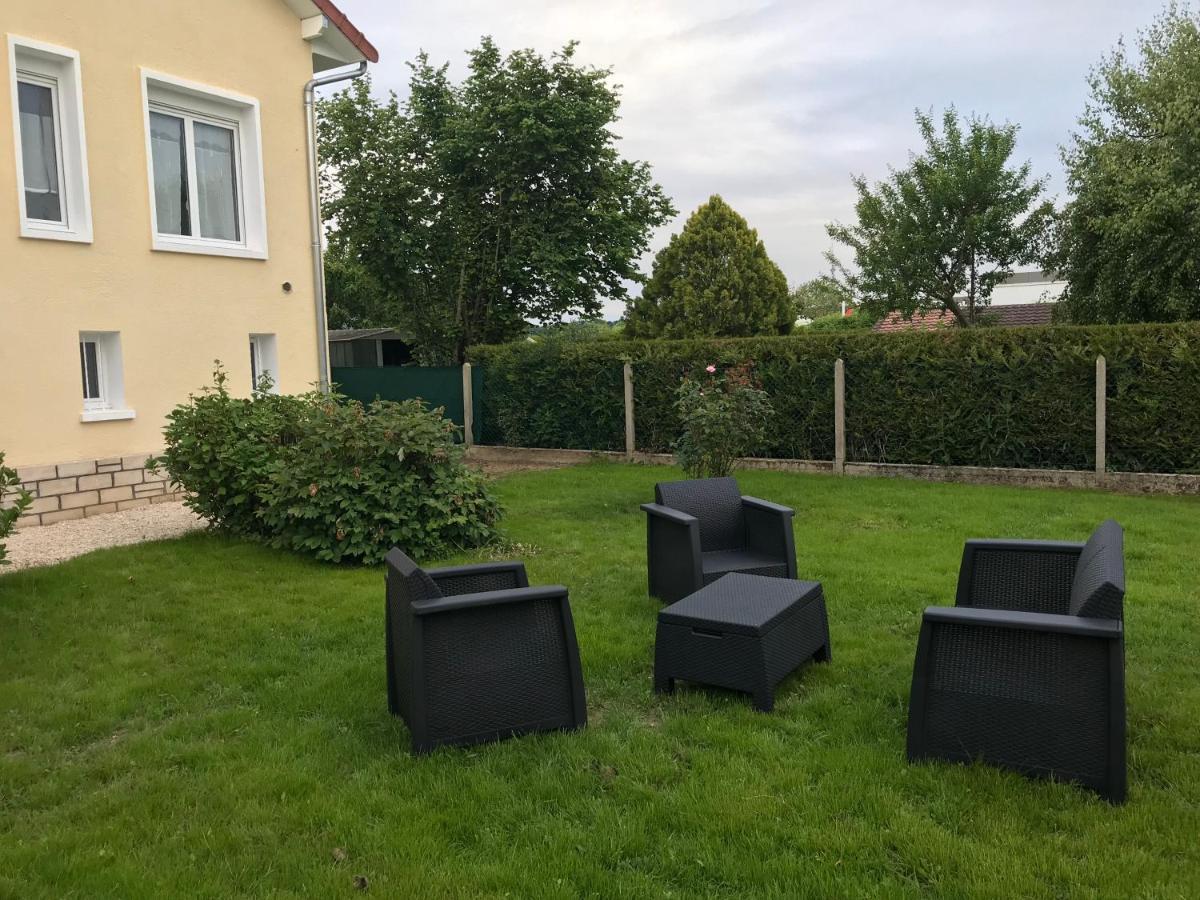 Gite Parislande Proche De Disneyland Reserve Exclusivement Aux Familles Avec Enfants Villa Saint-Germain-sur-Morin Ngoại thất bức ảnh
